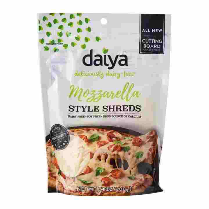 Image Daiya vegan Mozzarella Style Shreds Daiya - 奶酪丝(白) 200grams